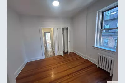 330 E 76th Street #4W, New York City, NY 10021 - Photo 13