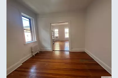 330 E 76th Street #4W, New York City, NY 10021 - Photo 11
