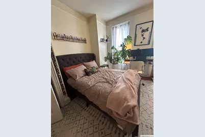 330 E 76th Street #4W, New York City, NY 10021 - Photo 3