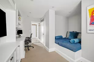 240 E 79th St, New York City, NY 10075 - Photo 13