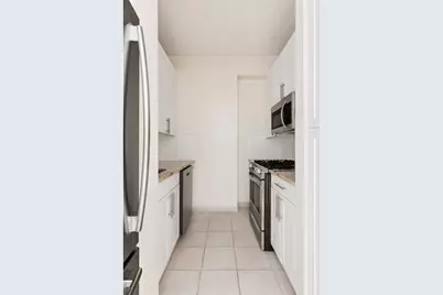 350 E 72nd Street #4A, New York City, NY 10021 - Photo 9