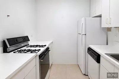 301 E 64th Street #2E, New York City, NY 10065 - Photo 5