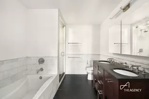 454 W 54th St, New York, NY 10019 - Photo 9