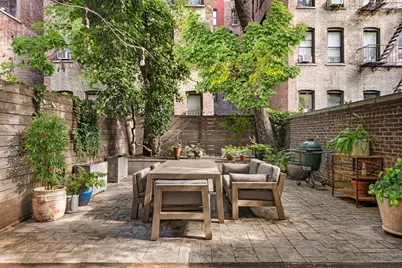 323 E 18th Street, New York, NY 10003 - Photo 7