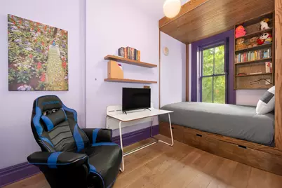 323 E 18th Street, New York, NY 10003 - Photo 21