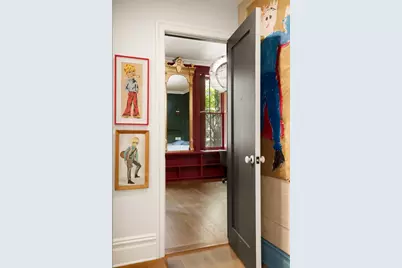 323 E 18th Street, New York, NY 10003 - Photo 9
