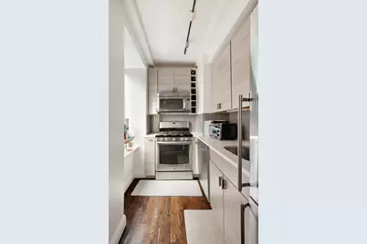 201 W 16th Street #9B, New York City, NY 10011 - Photo 7
