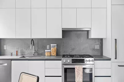 24-39 38th Street #1D, New York City, NY 11103 - Photo 3