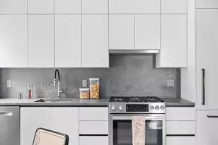 24-39 38th St, New York City, NY 11103 - Photo 3