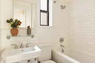 314 W 77th St, New York City, NY 10024 - Photo 11