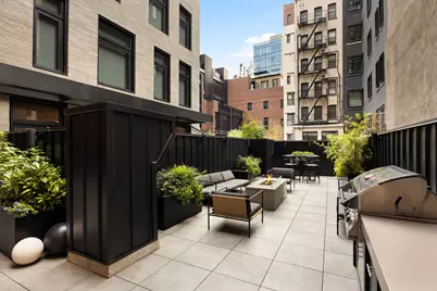 111 Leroy Street #PH2, New York City, NY 10014 - Photo 19