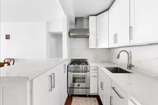 408 W 57th St, New York, NY 10019 - Photo 5