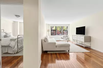 201 E 15th Street #2D, New York, NY 10003 - Photo 3