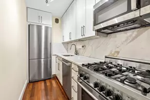201 E 15th St, New York, NY 10003 - Photo 5