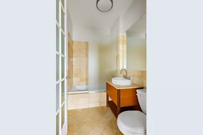 250 E 49th Street #22BA, New York, NY 10017 - Photo 11