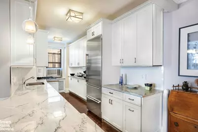 350 E 77th Street #6N, New York, NY 10075 - Photo 3