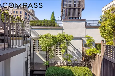 15 E 70th Street #PHB, New York, NY 10021 - Photo 29