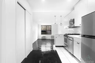 255 W 14th St, New York, NY 10011 - Photo 1