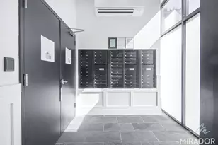 255 W 14th St, New York City, NY 10011 - Photo 9