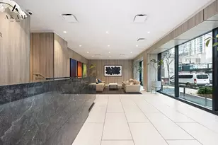 305 E 40th St, New York City, NY 10017 - Photo 11