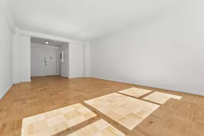 333 E 46th Street #5E, New York, NY 10017 - Photo 3