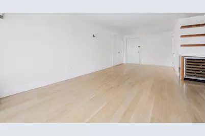 61 Jane Street #8J, New York, NY 10014 - Photo 11