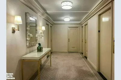 210 E 73rd Street #1E, New York, NY 10021 - Photo 13
