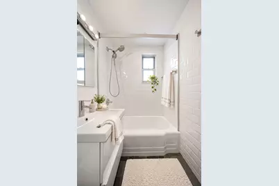 50-15 39th Street #3E, New York City, NY 11104 - Photo 3