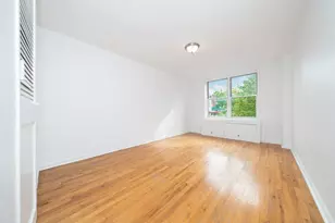 50-15 39th St, New York City, NY 11104 - Photo 9