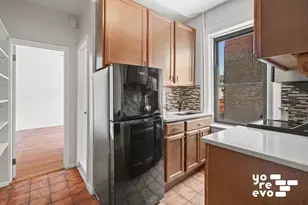 227 W 11th St, New York, NY 10014 - Photo 5