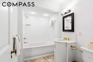 150 Central Park S, New York City, NY 10019 - Photo 17