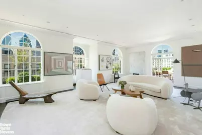 133 E 64th Street #PHS, New York, NY 10021 - Photo 3