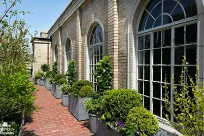 133 E 64th Street #PHS/11C, New York, NY 10021 - Photo 9