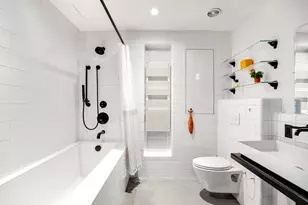 64 Grand St, New York, NY 10013 - Photo 9