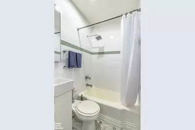 451 W 22nd Street #2F, New York City, NY 10011 - Photo 5