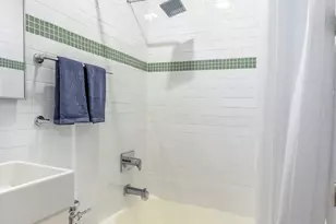 451 W 22nd St, New York City, NY 10011 - Photo 5