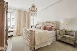 180 W 58th St, New York, NY 10019 - Photo 7