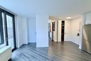 250 E Houston St, New York City, NY 10002 - Photo 7