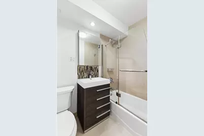 200 E 27th Street #10J, New York City, NY 10016 - Photo 5
