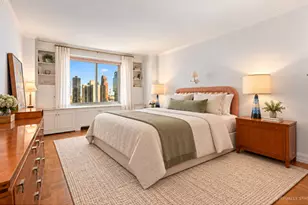 300 E 74th St, New York City, NY 10021 - Photo 9