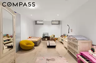 260 W Broadway, New York City, NY 10013 - Photo 25
