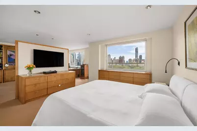 860 5th Avenue #PH21H, New York, NY 10065 - Photo 7