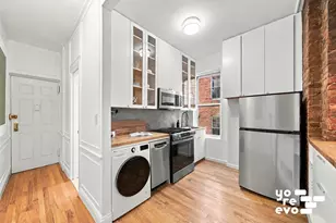 211 W 10th St, New York, NY 10014 - Photo 5