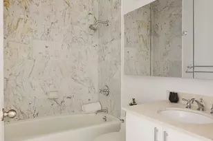 101 W 79th St, New York, NY 10024 - Photo 11
