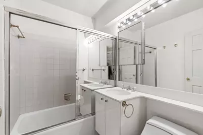 650 Park Avenue #2C, New York, NY 10065 - Photo 9