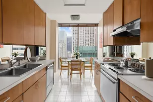 641 5th Ave, New York, NY 10022 - Photo 9