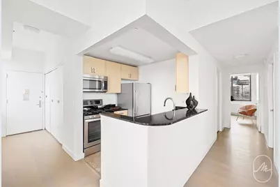 561 10th Avenue #34J, New York City, NY 10036 - Photo 11