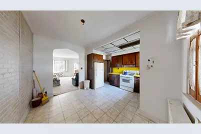2168 E 28th Street, New York City, NY 11229 - Photo 11