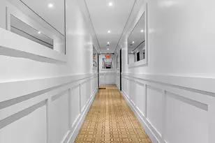 132 E 45th St, New York City, NY 10017 - Photo 5