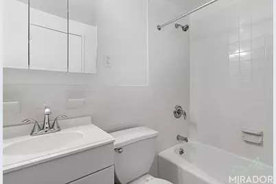 132 E 45th Street #5E, New York City, NY 10017 - Photo 3